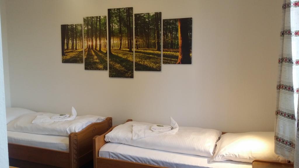 Hotel Hasen Kaufbeuren Allgaeu חדר תמונה