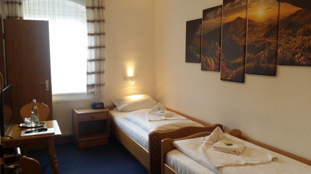 Hotel Hasen Kaufbeuren Allgaeu מראה חיצוני תמונה
